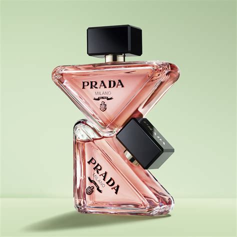 prada parfum klassiker|prada paradoxe fragrance.